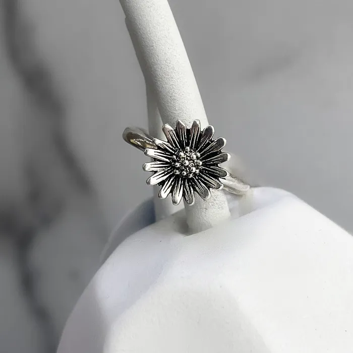 HeidiJHale Designs Rings Sterling Silver Daisy Ring Set HeidiJHale Designs Rings Sterling Silver Daisy Ring Set