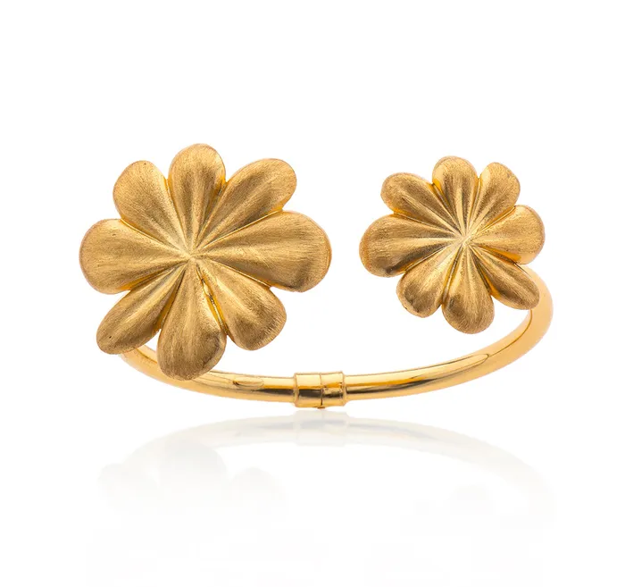 Bracelets Nava Zahavi Nava Zahavi Gold Plated Cuff Bracelet with Large Flowers Bracelets Nava Zahavi Nava Zahavi Gold Plated Cuff Bracelet with Large Flowers