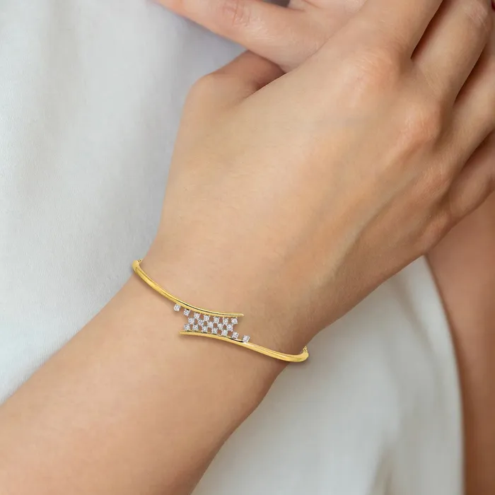 Bracelets goldiaca 14k Yellow Gold Polished Natural Diamond Cluster Center Bar 7in w5 ext Bracelet