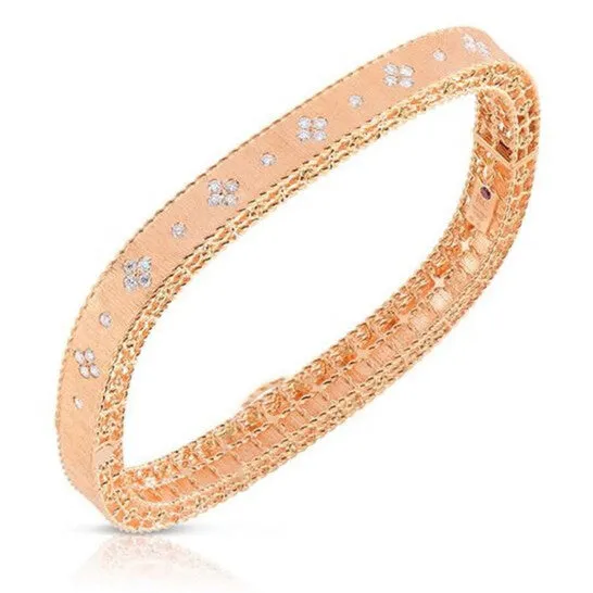 JMS always PreStyled Sets Original Roberto Coin 18K Rose Gold Slim Princess Satin Fleur De Lis Diamond Bangle JMS always PreStyled Sets Original Roberto Coin 18K Rose Gold Slim Princess Satin Fleur De Lis Diamond Bangle